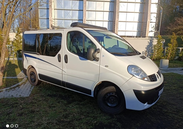 Renault Trafic cena 26000 przebieg: 250000, rok produkcji 2012 z Gorlice małe 121